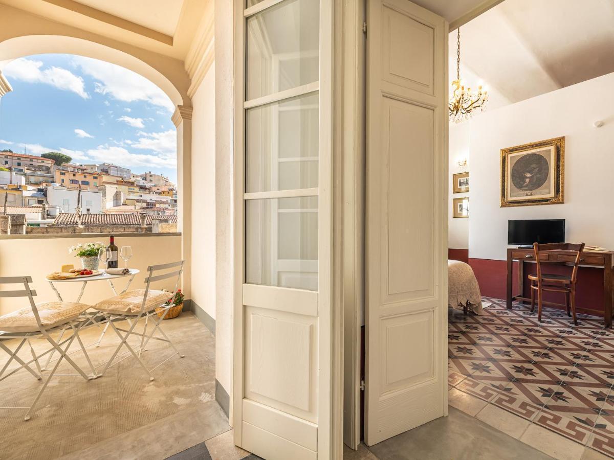 Palazzo Cherchi ドルガーリ エクステリア 写真